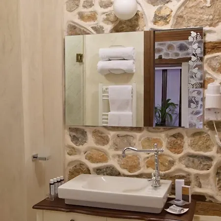 奥罗洛格普洛斯庄园豪华酒店 4*