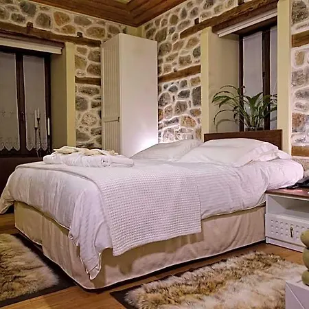 Orologopoulos Mansion Luxury 4*