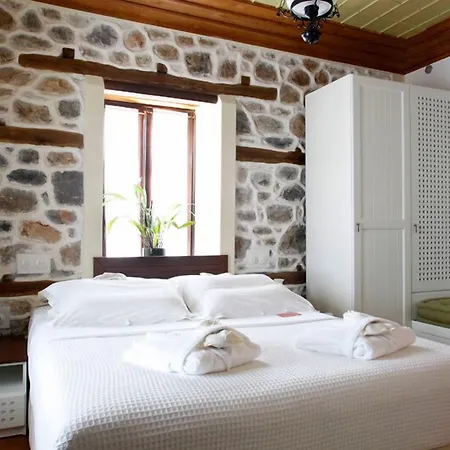 Хотел Orologopoulos Mansion Luxury Костур